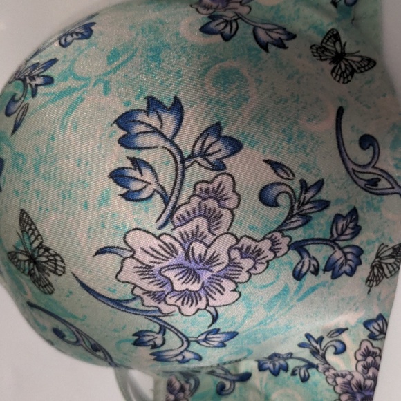 40D Addition Elle Bra - Picture 7 of 8